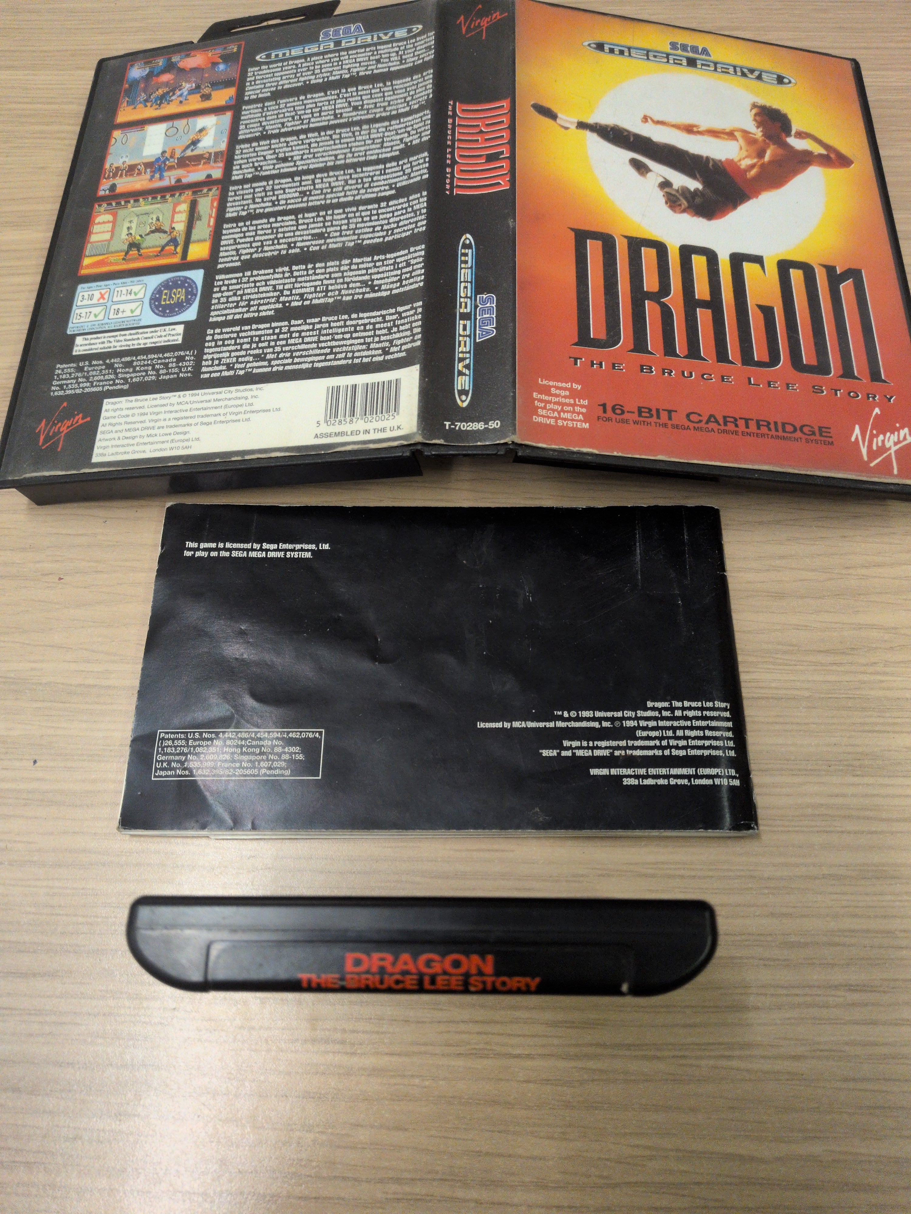 Dragon: The Bruce Lee Story Sega Mega Drive game Dragon: The Bruce Lee Story Sega Mega Drive game